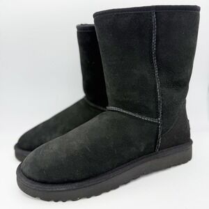 UGG Women's Classic Short II Black Suede Winter Boots Size 10